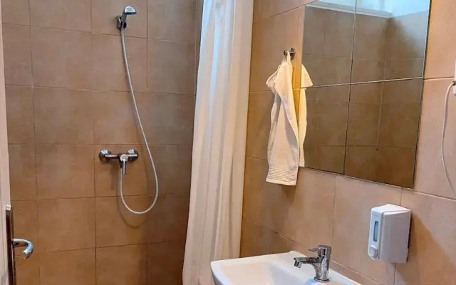 GoodMo Budapest Smart Rooms
