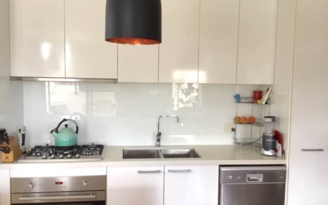 Essendon Sub-Penthouse on Napier