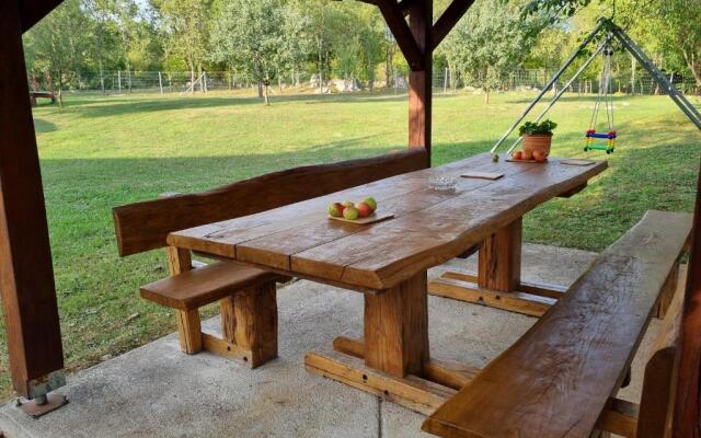 Apartman Deda