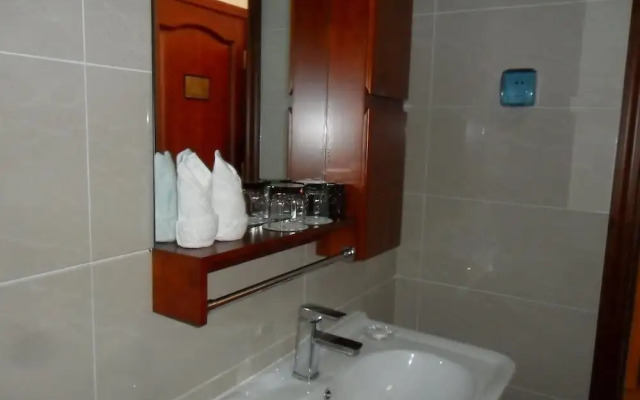 Yabuli Ski Resort National Alpine Ski Training Base Hotel
