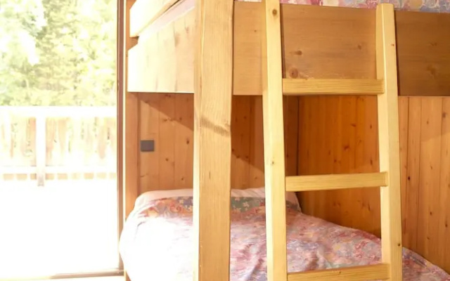 Chalet With 3 Bedrooms in Chamonix-mont-blanc, With Wonderful Mountain