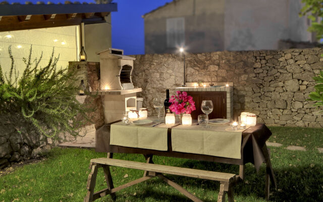 Artemisia Resort