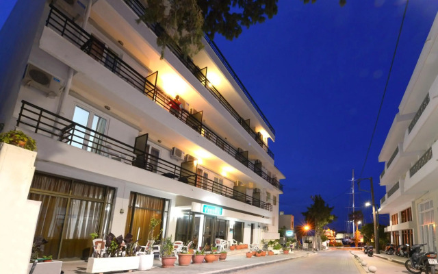 Veroniki Hotel