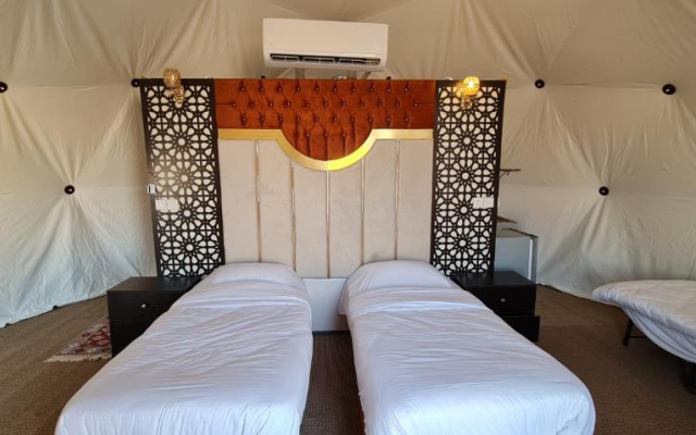 Hasan Zawaideh Luxury Camp 2