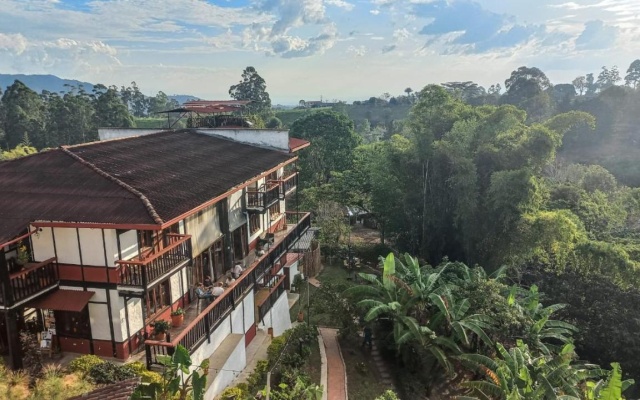 Coffee Tree Boutique Hostel