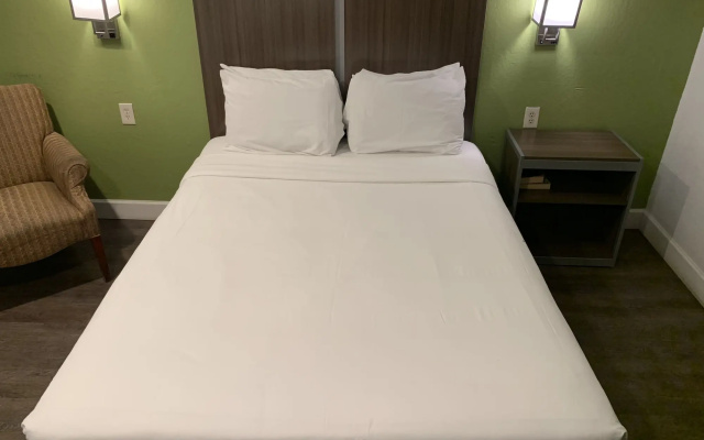 Gilroy Inn