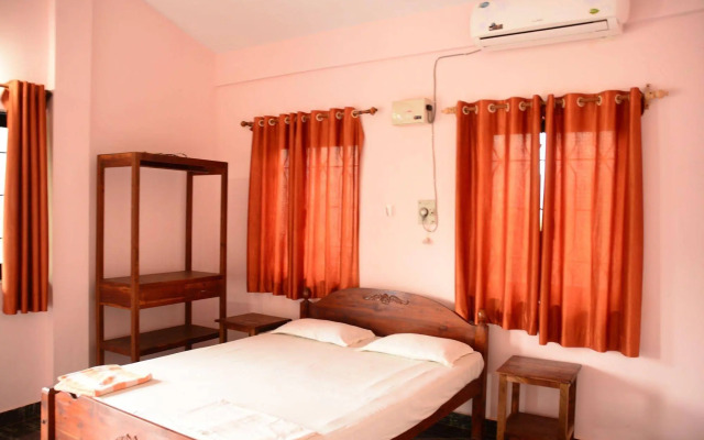 Morjim Sunset Hotel