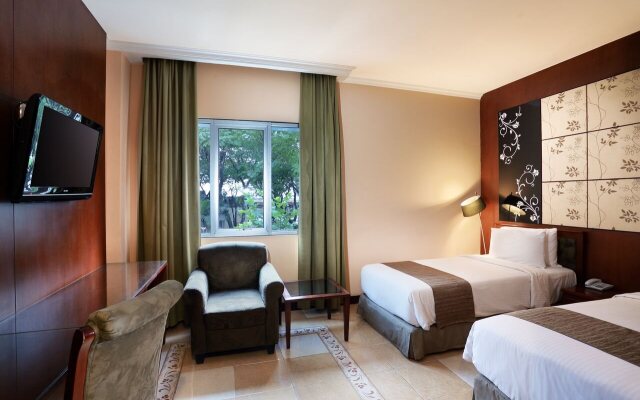 IPB Hotel And Convention Center