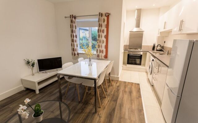 Meridian Apartments - Southend