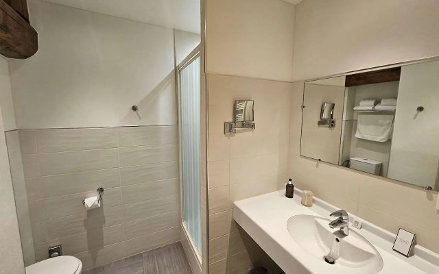 Auberge du Lac, Sure Hotel Collection by Best Western