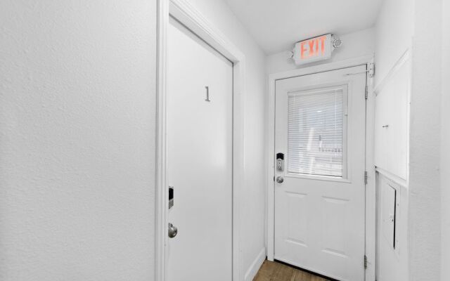 Balboa Condos by ELVR