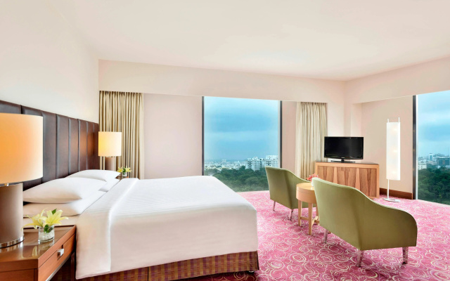Courtyard by Marriott Hyderabad – Guest Rooms – Hyderabad