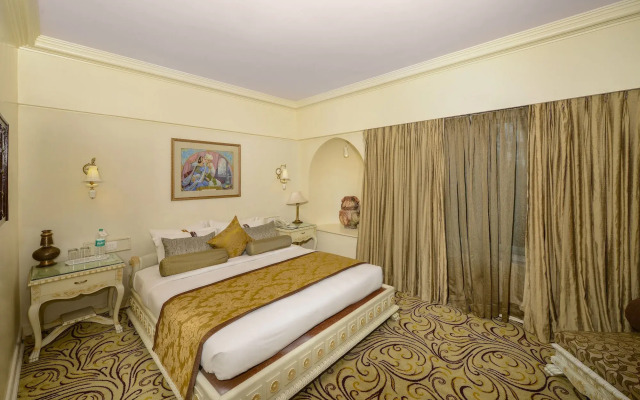 Pride Hotel