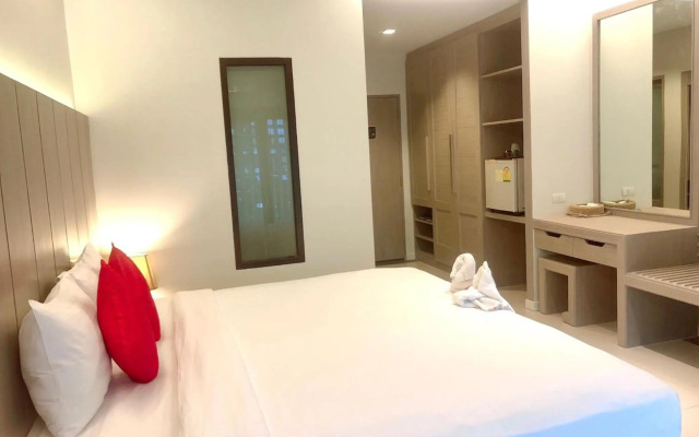 Phu-ke-ta The Hip Serviced Apartment and Hotel
