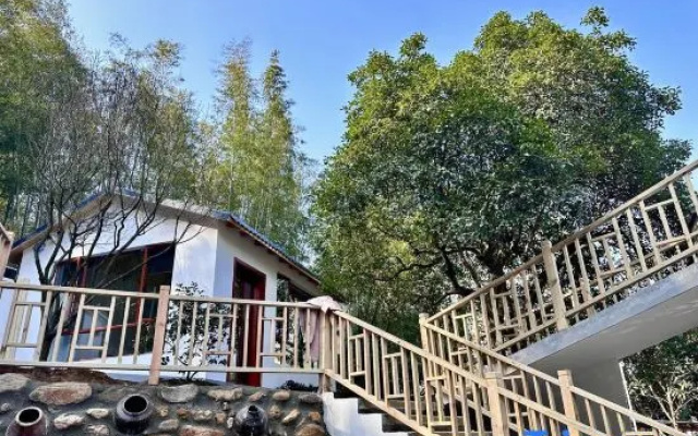 Ⅹiαomαn lnn – Outside – Jiujiang