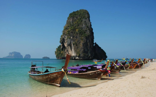 Diamond Cave Resort