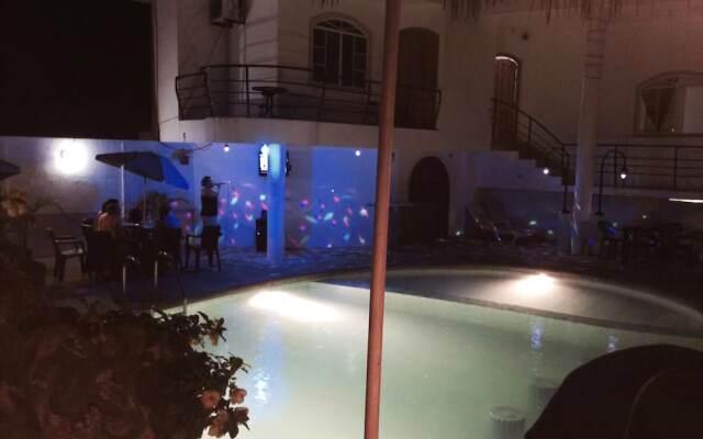 Hostería San Fernando - Hostel