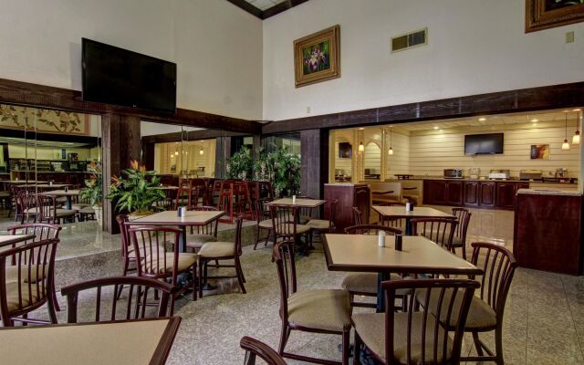 Best Western Riverside Inn