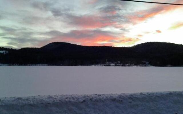 Inn at Crystal Lake and Palmer House Pub