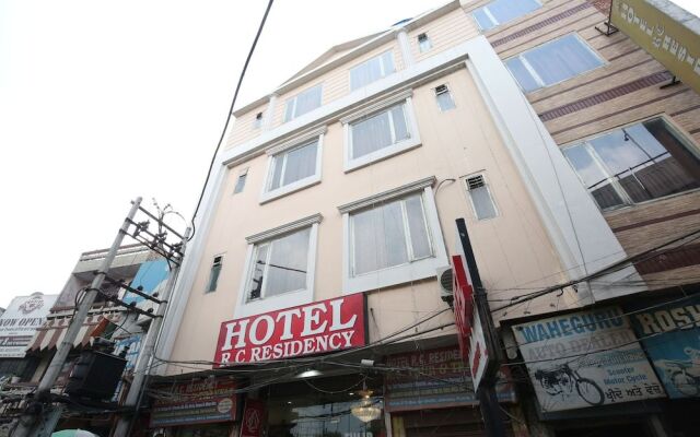 OYO 18599 Hotel Rc Residency