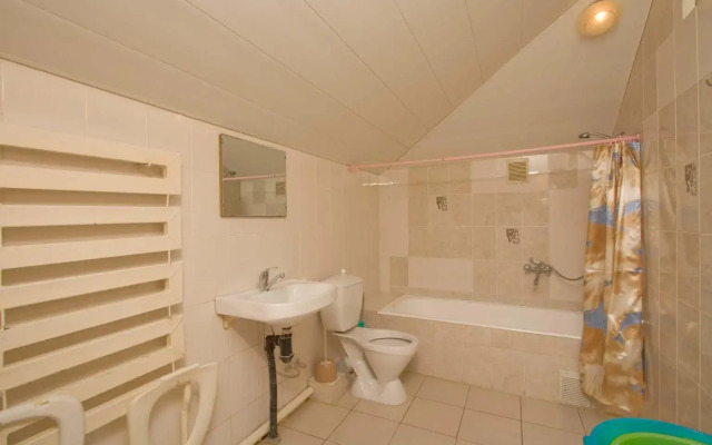Roman Guest House
