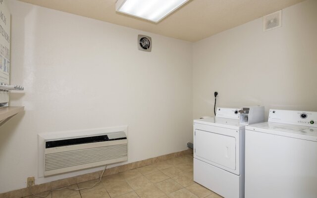 Americas Best Value Inn Crabtree/Raleigh