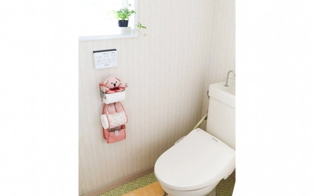 Guest House Shirahama R cafe – Caters to Women - Hostel