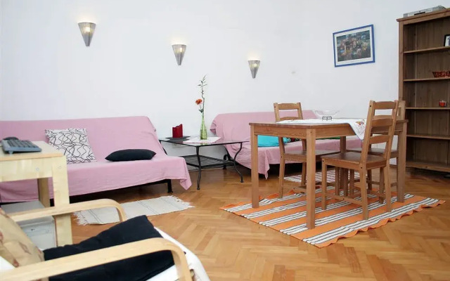 Central Market Apartment