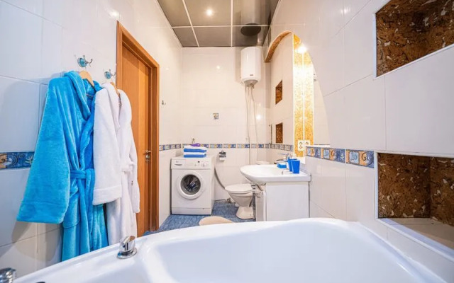 Апартаменты Пять Звезд на улице Свободы 66