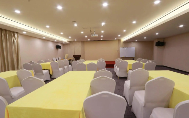 Lavande Hotels Foshan Pioneer Industrial Park