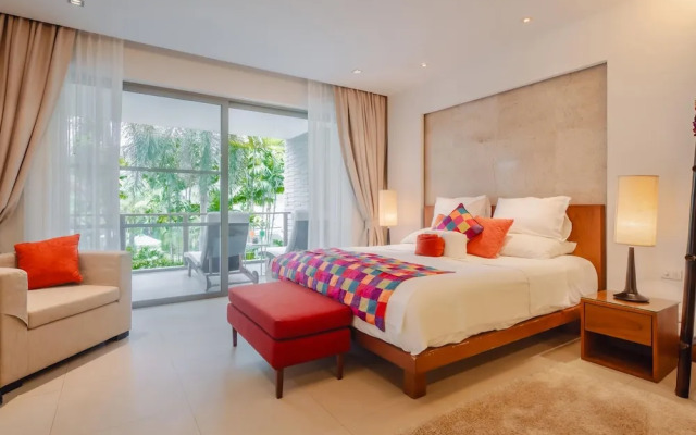 Pearl Of Naithon 3 Bedroom Beachfront Condo