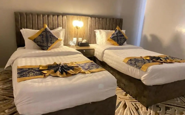 Desert Paradise Hotel