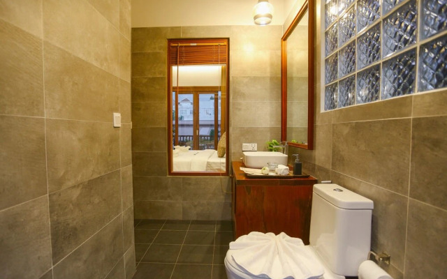 Golden Vishnu Villa