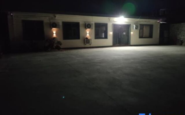 Tianjin Happy Farmhouse