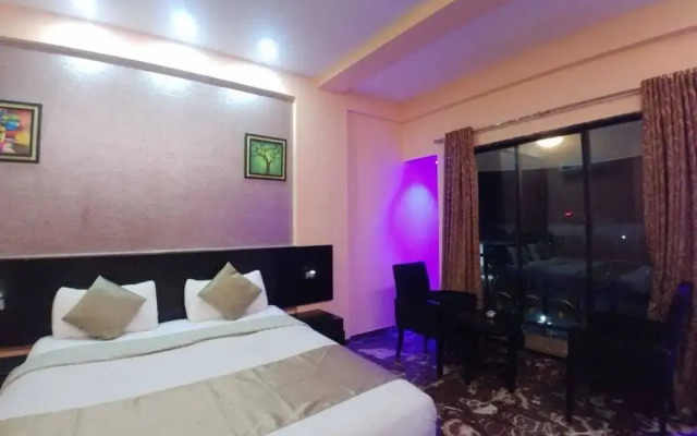 Hotel Aristro