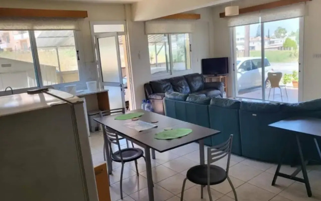 Oroklini Oasis - 2 Bed Apartment