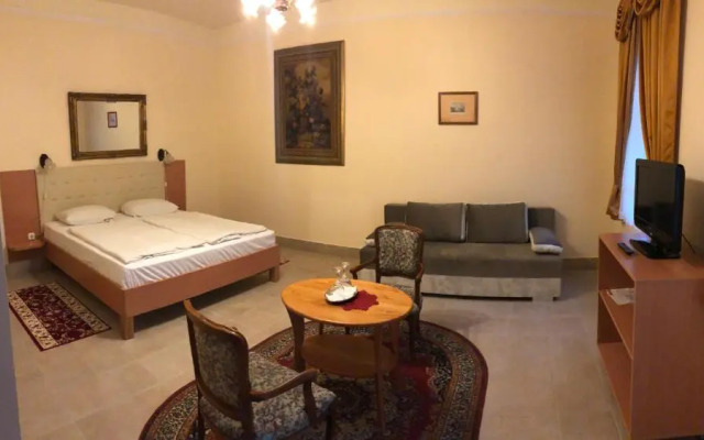 Festetich Kastélyszálló és Zsuzsanna Hotel - фото 5