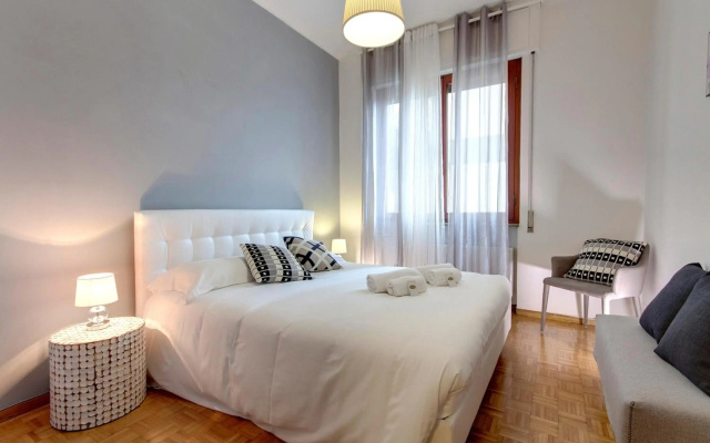 Mamo Florence - Lungarno Apartment