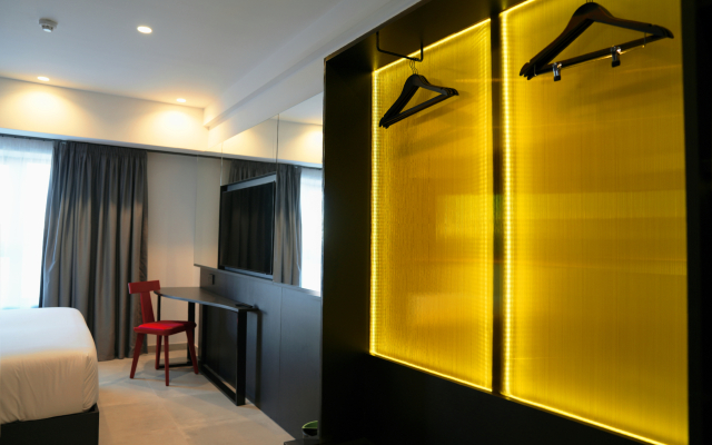 So City Hotel