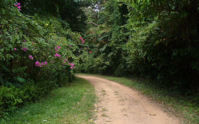 Le Bout du Monde Khmer Lodge