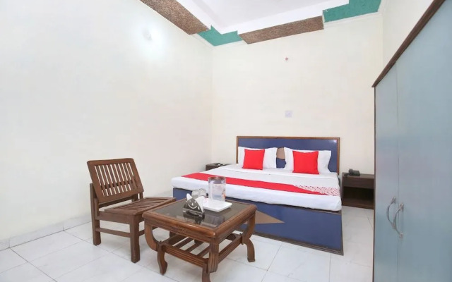 Hotel Dream Palace 45 by OYO Rooms