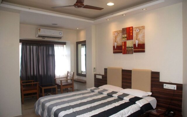 Hotel Bandra Residency