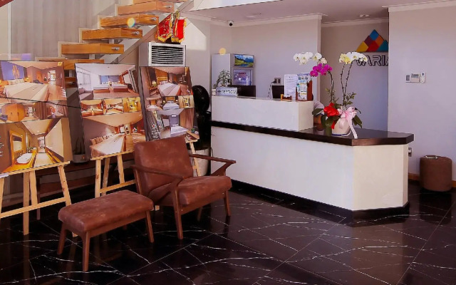 Varia Hotel