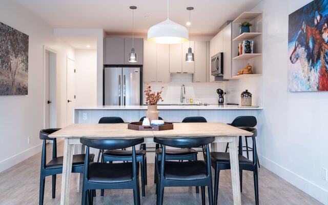 Bluebird Daze by Revelstoke Vacations