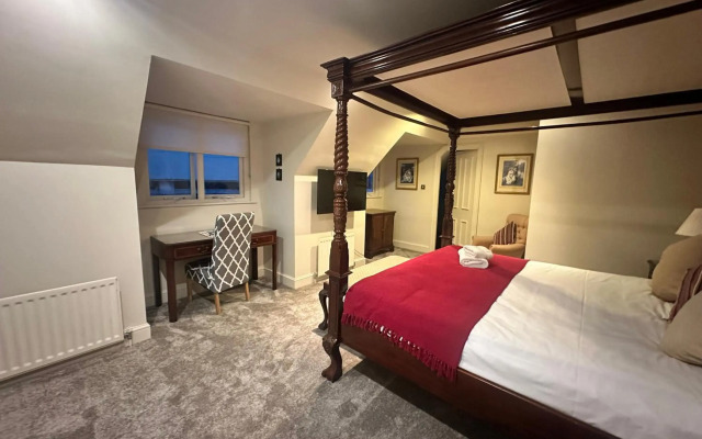 Angel Hotel