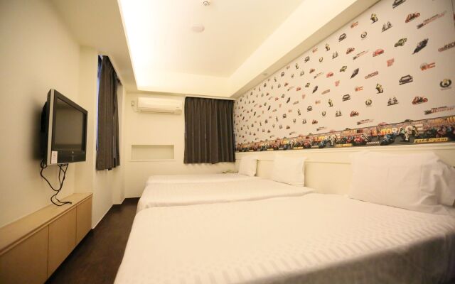 New Rise Hotel