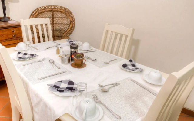 Wild Peach Inn