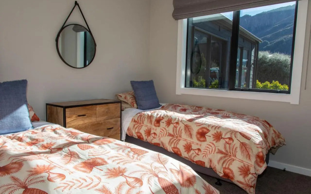 New Arrowtown Home, Complete comfort