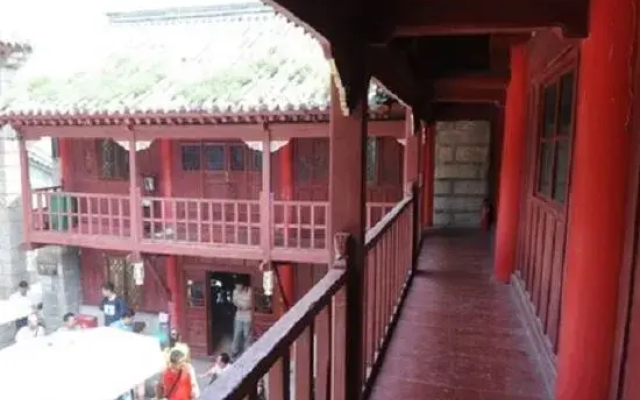Huashan Xifeng Hotel