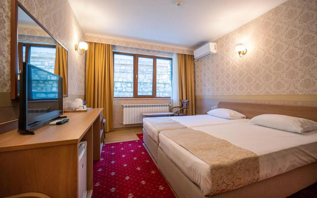 Park Hotel Sevastokrator